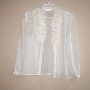 White vintage blouse with ruffle collar